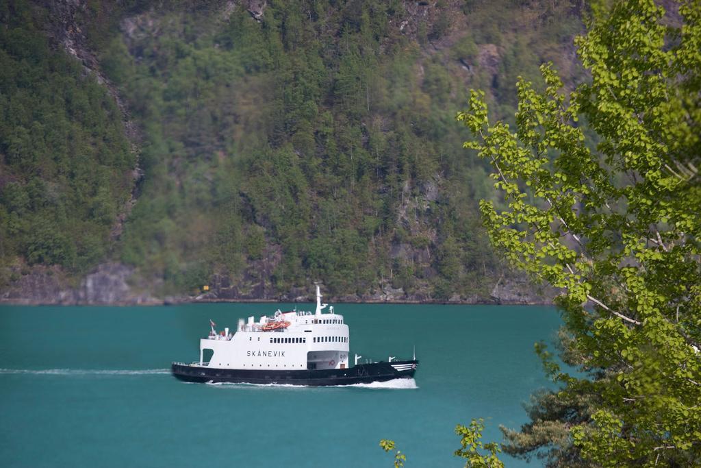 Dragsvik Fjordhotel (Adults Only) Balestrand Exterior photo