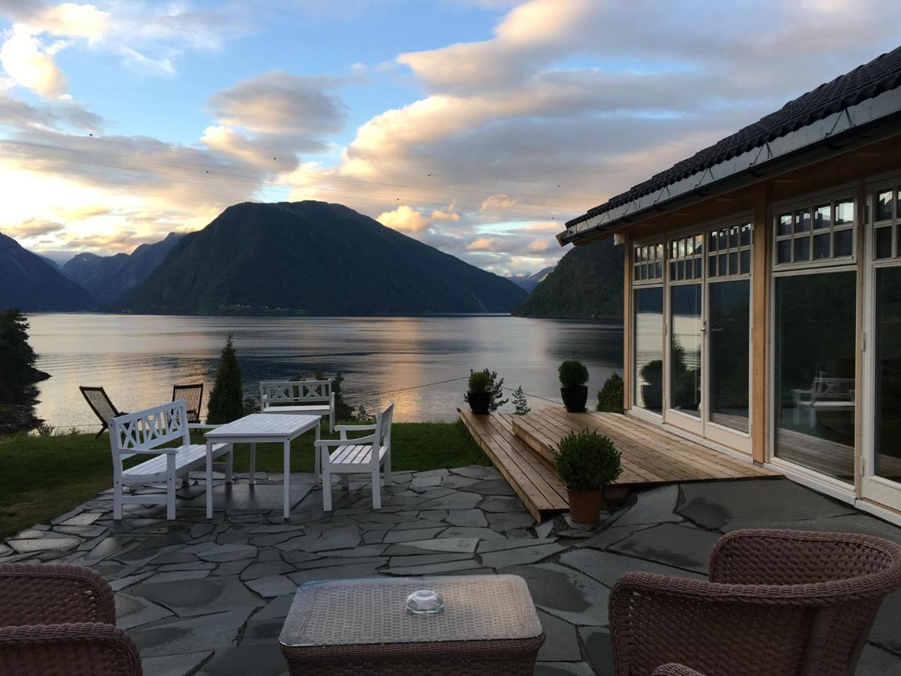 Dragsvik Fjordhotel (Adults Only) Balestrand Exterior photo